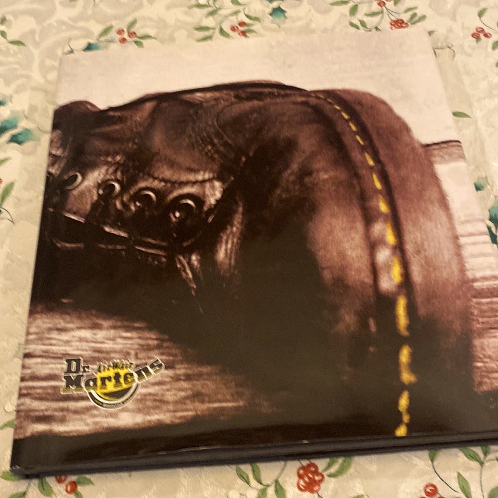 Dr Martens Air-Wair Book